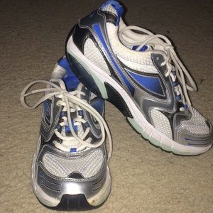 Women’s Dr Scholls Tennis Shoes